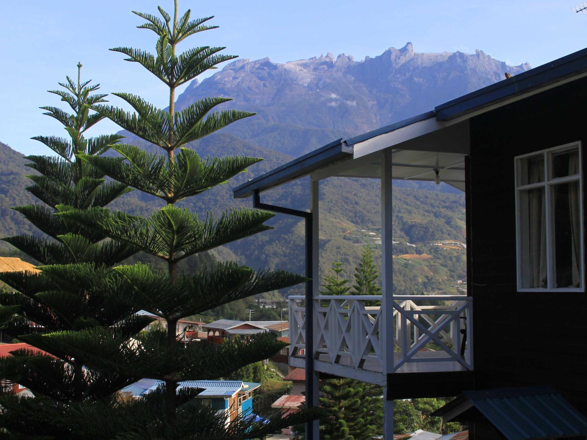 Kampong Kundassan Kinabalu Pine Resort מראה חיצוני תמונה