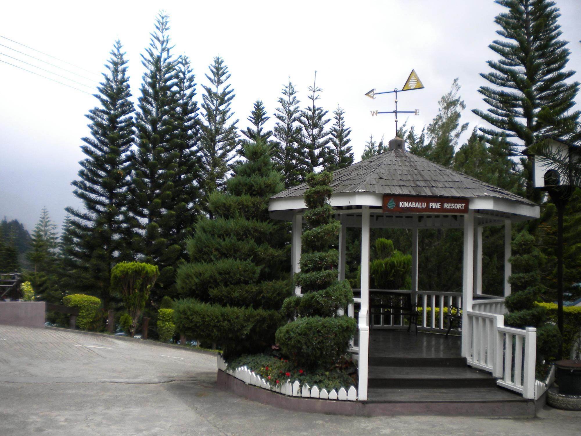Kampong Kundassan Kinabalu Pine Resort מראה חיצוני תמונה