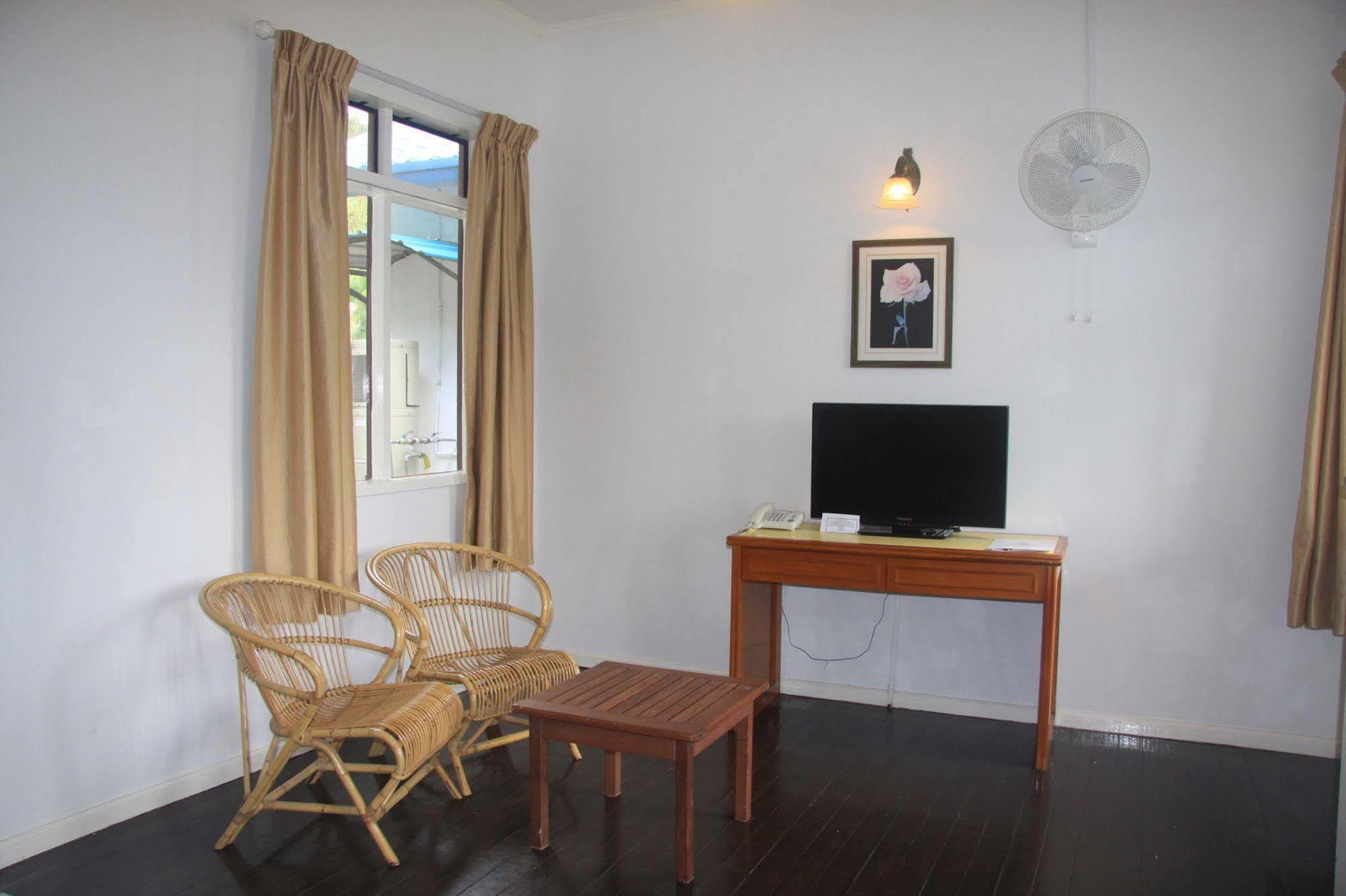 Kampong Kundassan Kinabalu Pine Resort מראה חיצוני תמונה