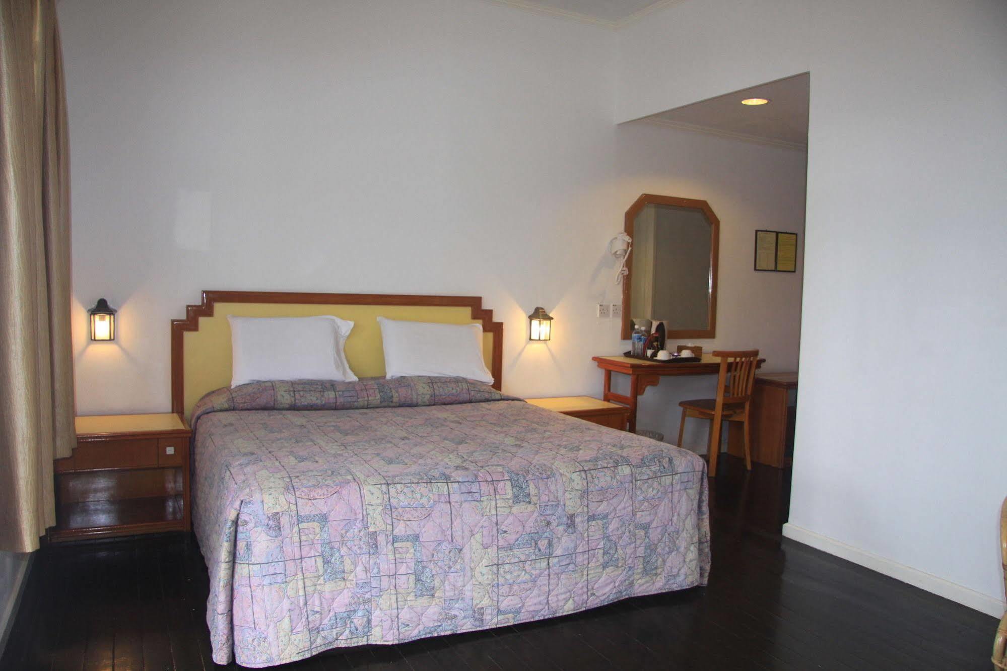 Kampong Kundassan Kinabalu Pine Resort מראה חיצוני תמונה