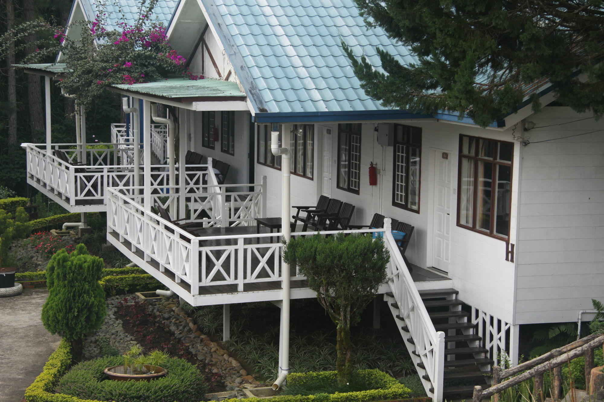 Kampong Kundassan Kinabalu Pine Resort מראה חיצוני תמונה