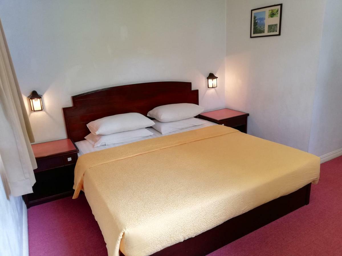 Kampong Kundassan Kinabalu Pine Resort מראה חיצוני תמונה